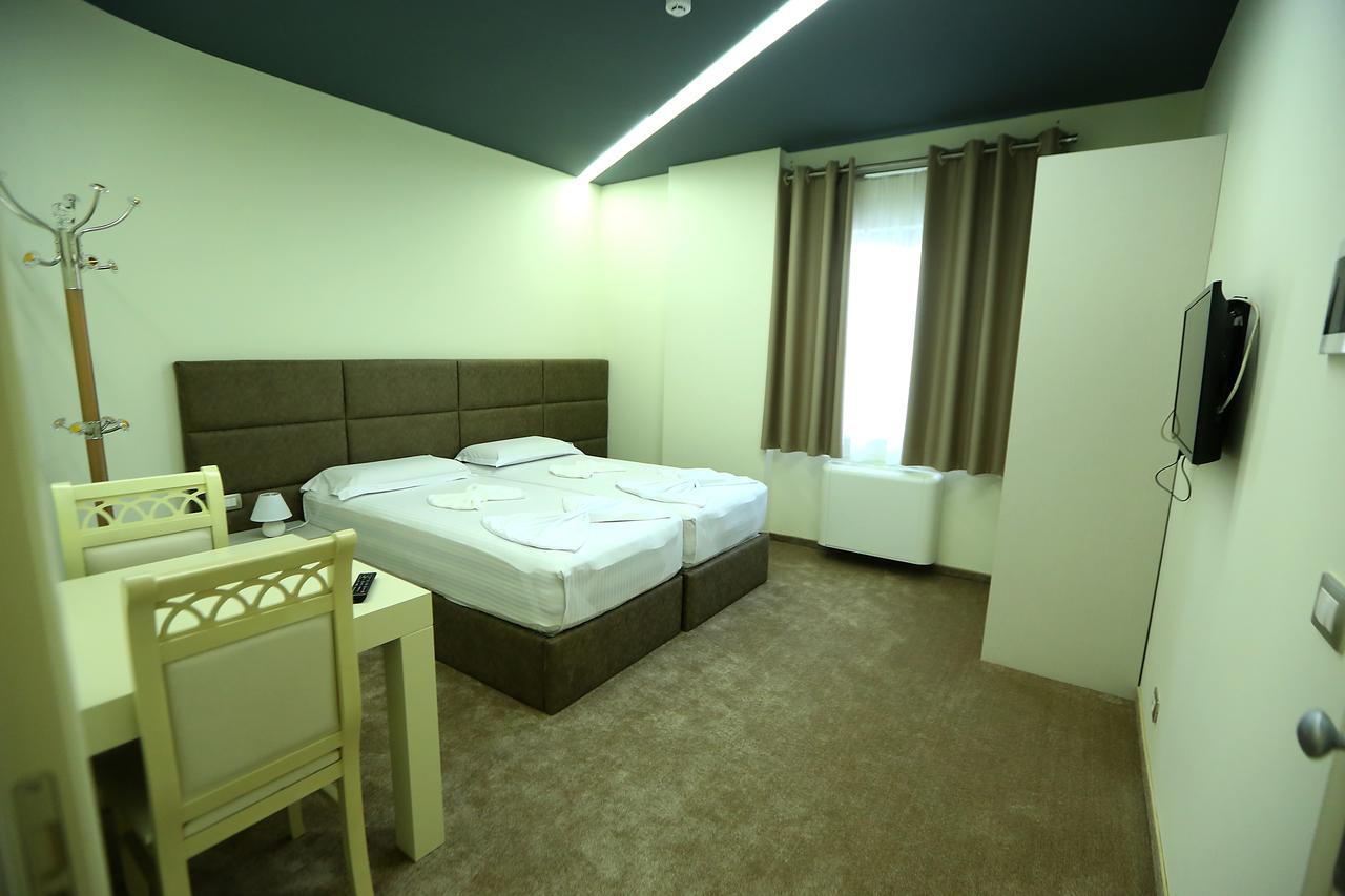Hotel Vllaznia Shkodra Exterior foto